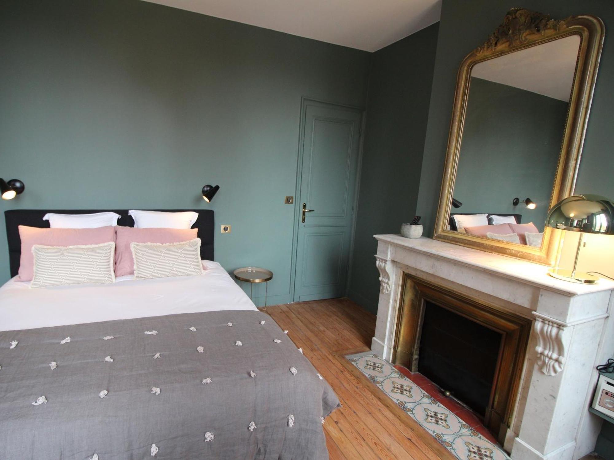 B&B L'Escapade Bordelaise - Cote Jardin Bordeaux Pokój zdjęcie